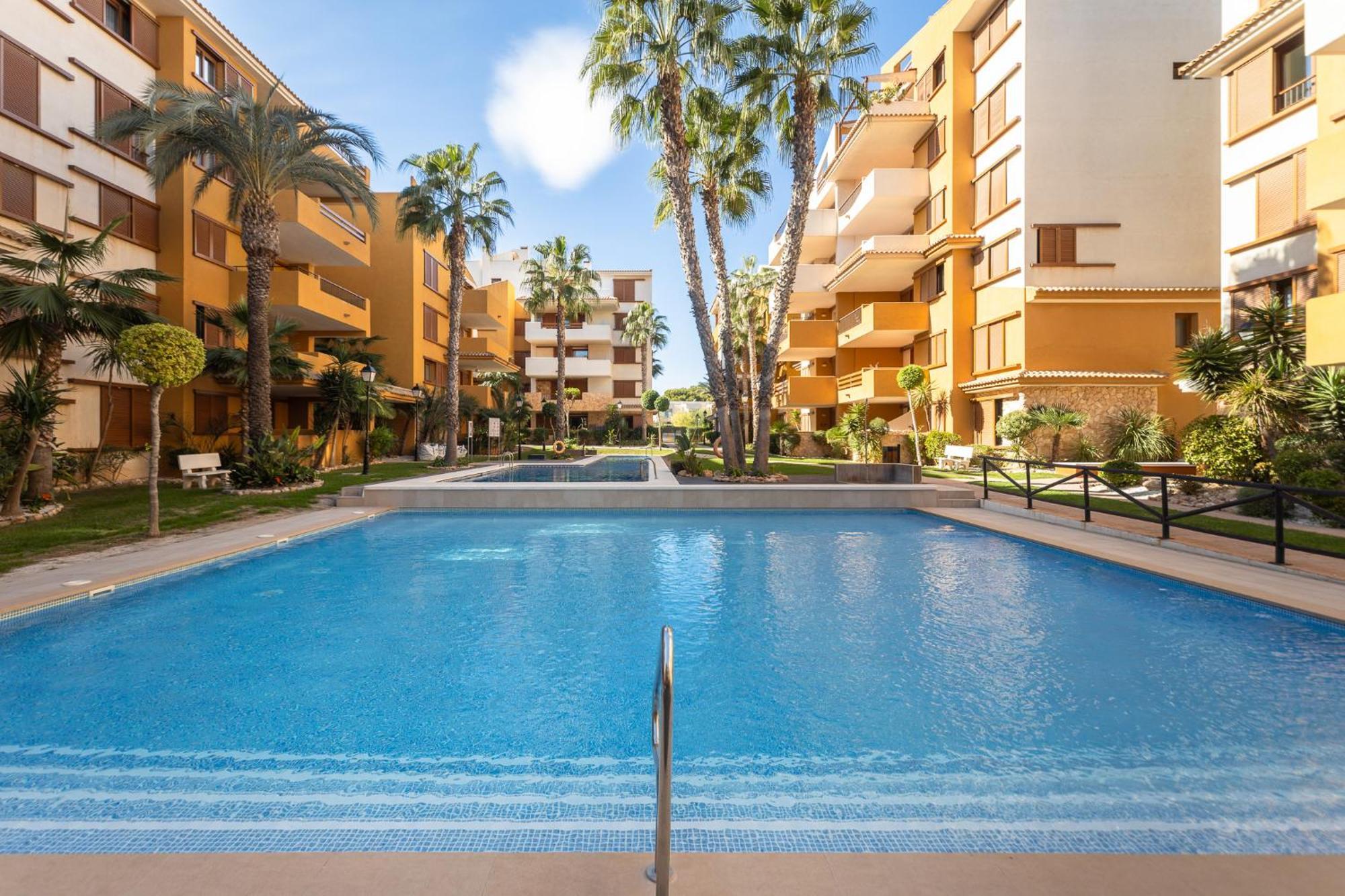 Apartamento Apartament Magdalena Torrevieja Exterior foto